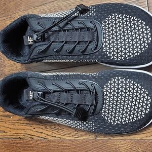 Hike Footwear Series x Cloud Ergonomic Barefoot Sneakers Black Unisex. W 9/9.5